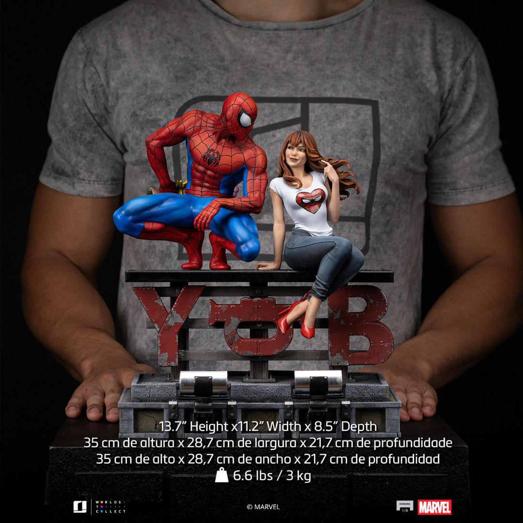 Spider-Man: The Animated Series – Spider-Man And Mary Jane Deluxe Art Statue By Iron Studios -Iron Studios - India - www.superherotoystore.com