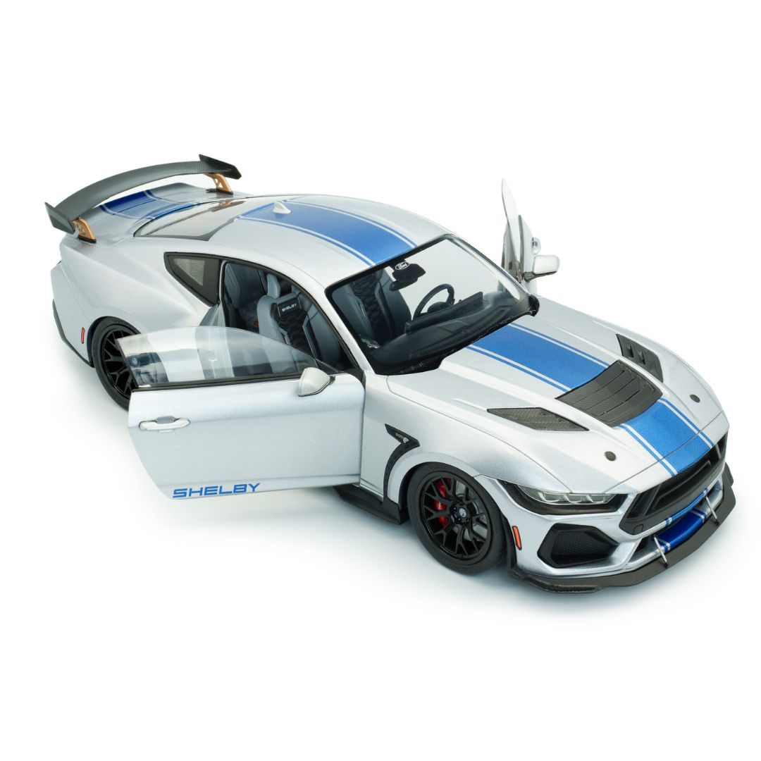 1:18 Shelby Mustang Super Snake Grey 2025 By Solido