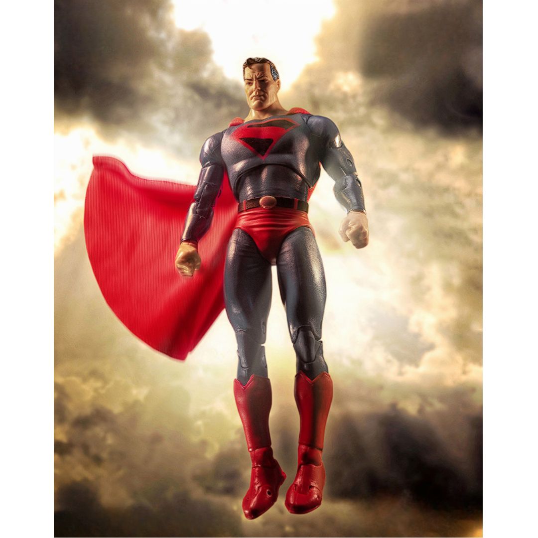 Superman (Kingdom Come) DC Direct Action Figure By Mcfarlane Toys -McFarlane Toys - India - www.superherotoystore.com