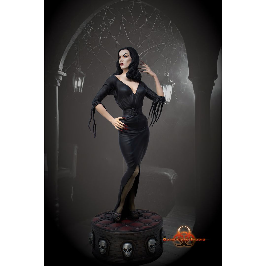 Vampira Statue By Sideshow Collectibles -Sideshow Collectibles - India - www.superherotoystore.com