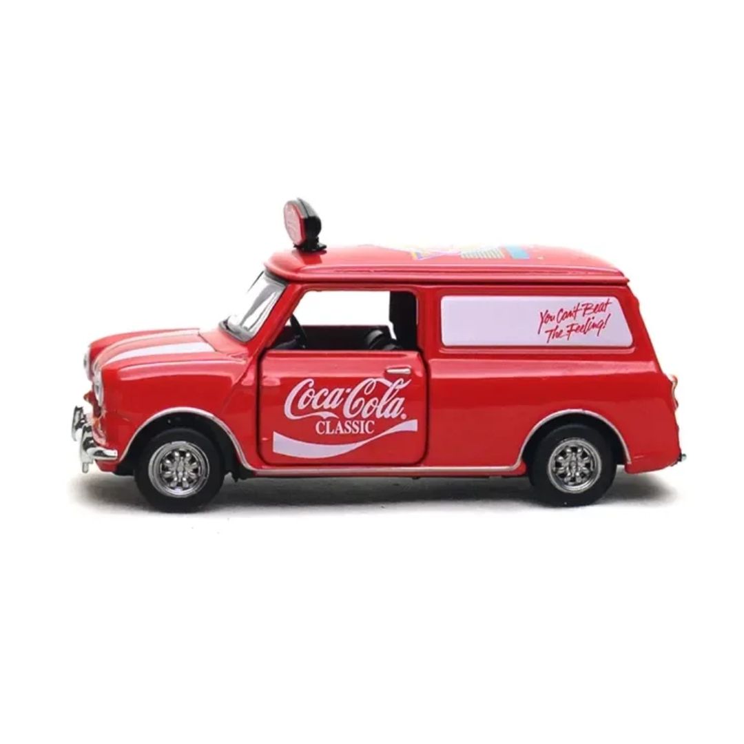 1:50 Scale Coca-Cola Austin Mini Countryman By Tiny City