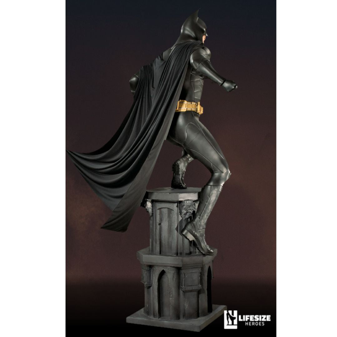 Batman Begins - Life-Size Figure (Incl. Base) By Muckle Mannequin