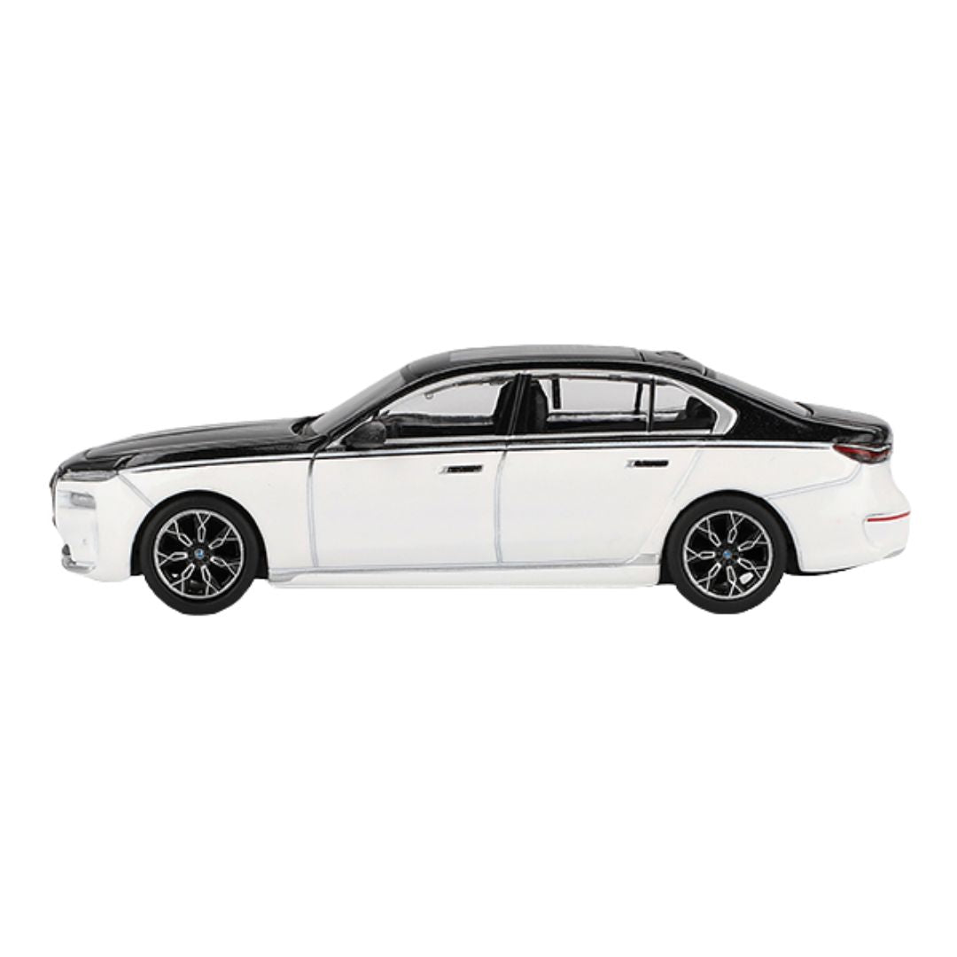 BMW i7 xDrive60 Alpine White / Black Sapphire 1:64 Scale Die-Cast Car By Mini GT