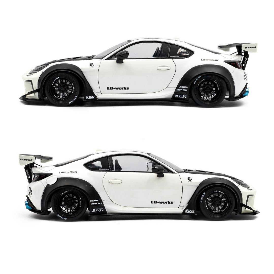 1:18 Toyota Gr86 Lbwk Body Kit Pearl White 2024 By Solido