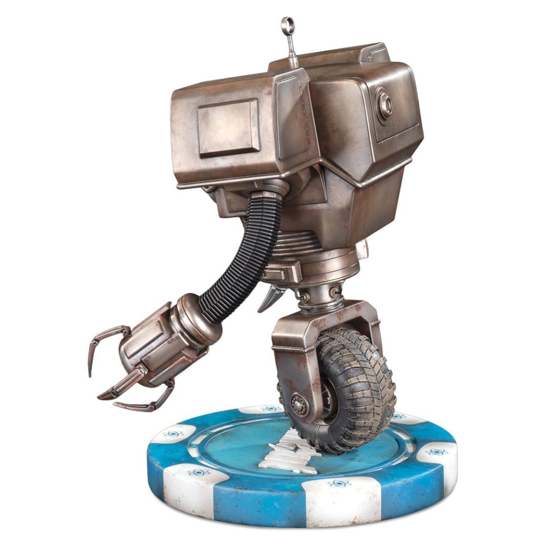 Fallout Amazon Victor The Securitron Statue By Dark Horse Comics
