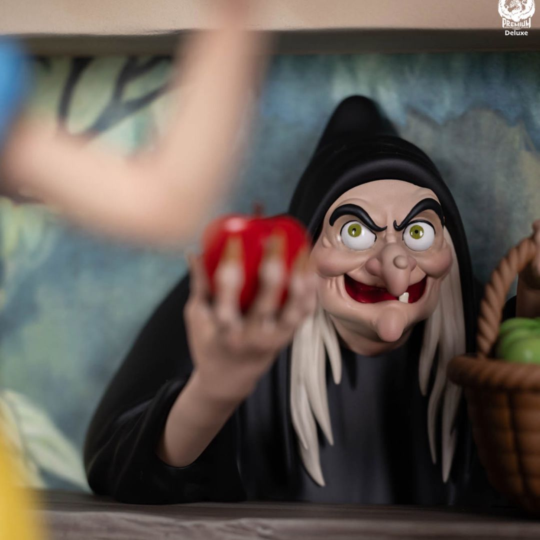 Snow White (Deluxe Edition) Statue By Pcs Collectibles -Pcs Collectibles - India - www.superherotoystore.com