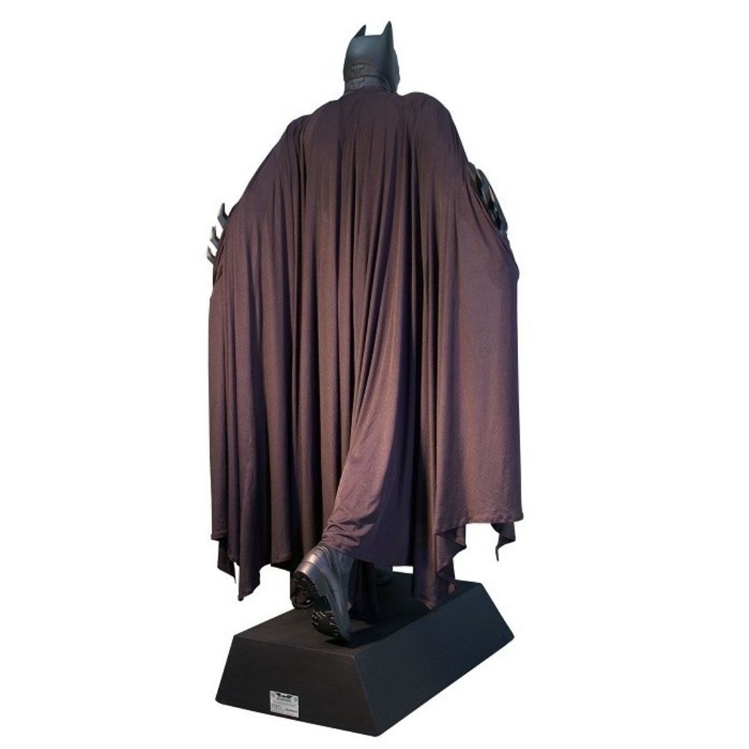 Batman Dark Knight - Life-Size Figure (Incl. Base) By Muckle Mannequin