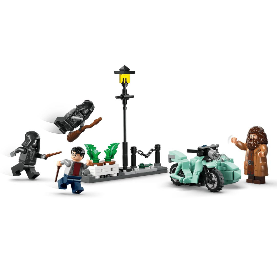 Harry Potter Hagrid & Harry'S Privet Drive Escape By Lego -Lego - India - www.superherotoystore.com
