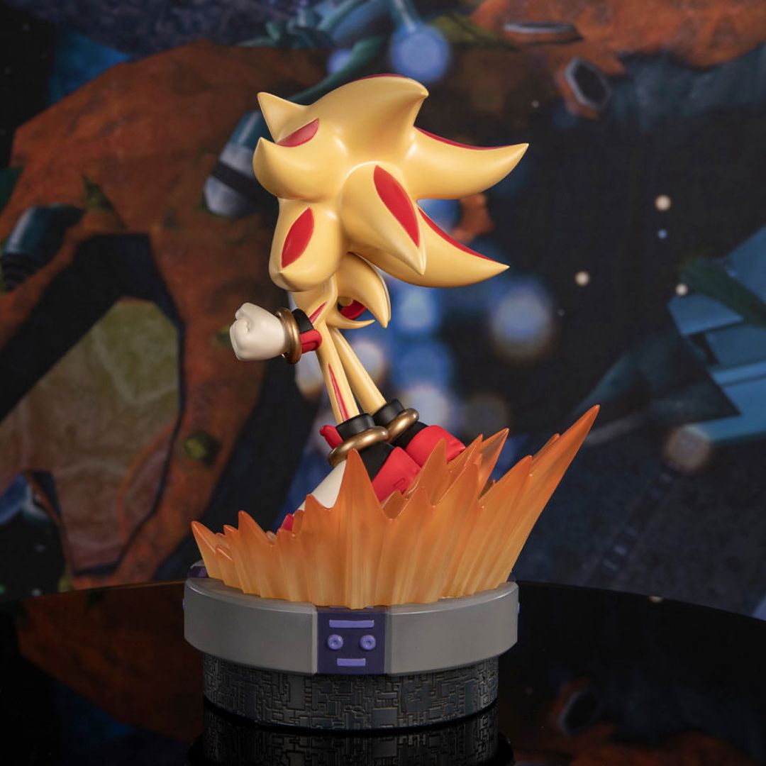 The Ultimate Life Form: Super Shadow Statue By First 4 Figures