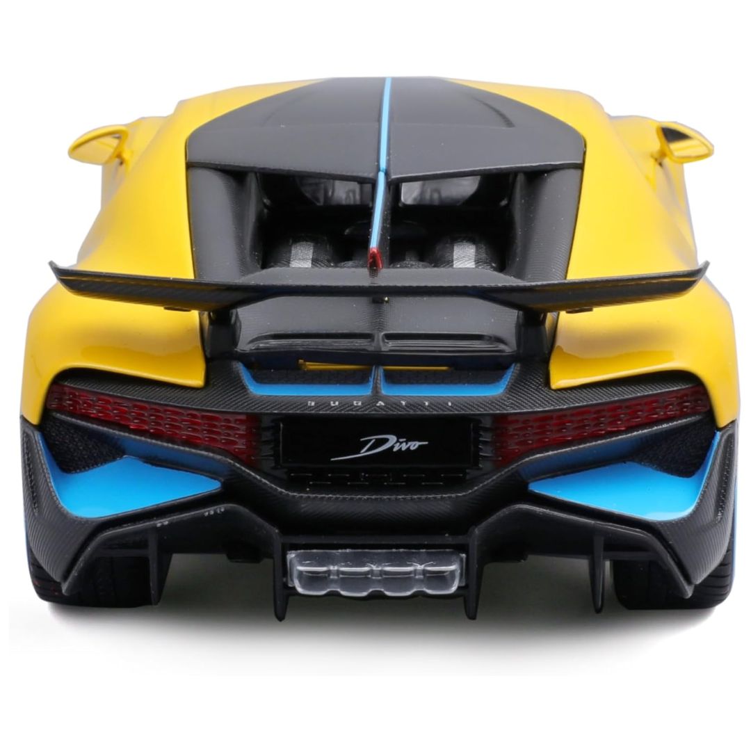 Yellow Bugatti Divo IN HARD CASE 1:24 Scale Die-Cast Car by Maisto