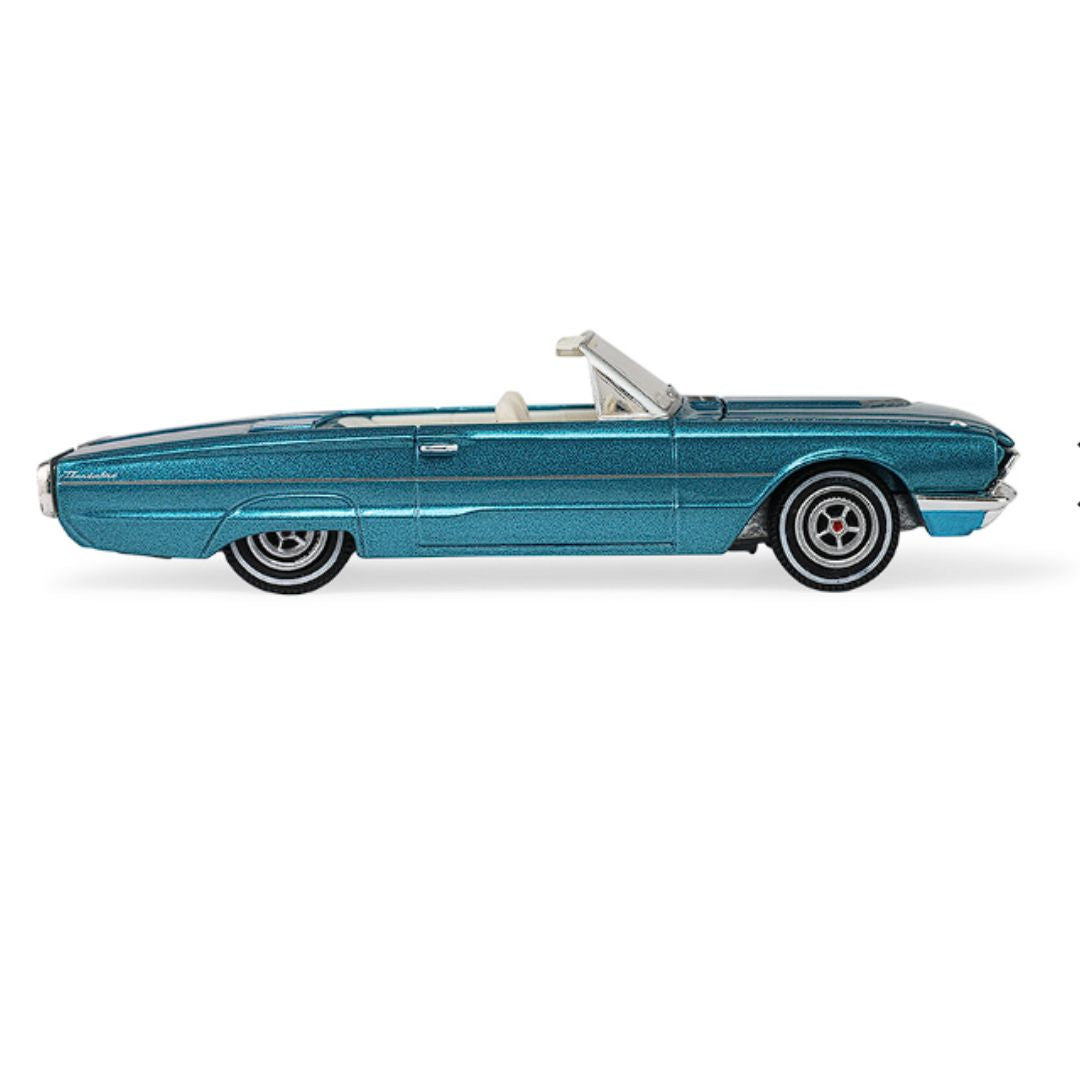 Thelma & Louise (1991) - 1966 Ford Thunderbird Convertible Solid Pack 1:64 Scale Die-Cast Car By Green Light