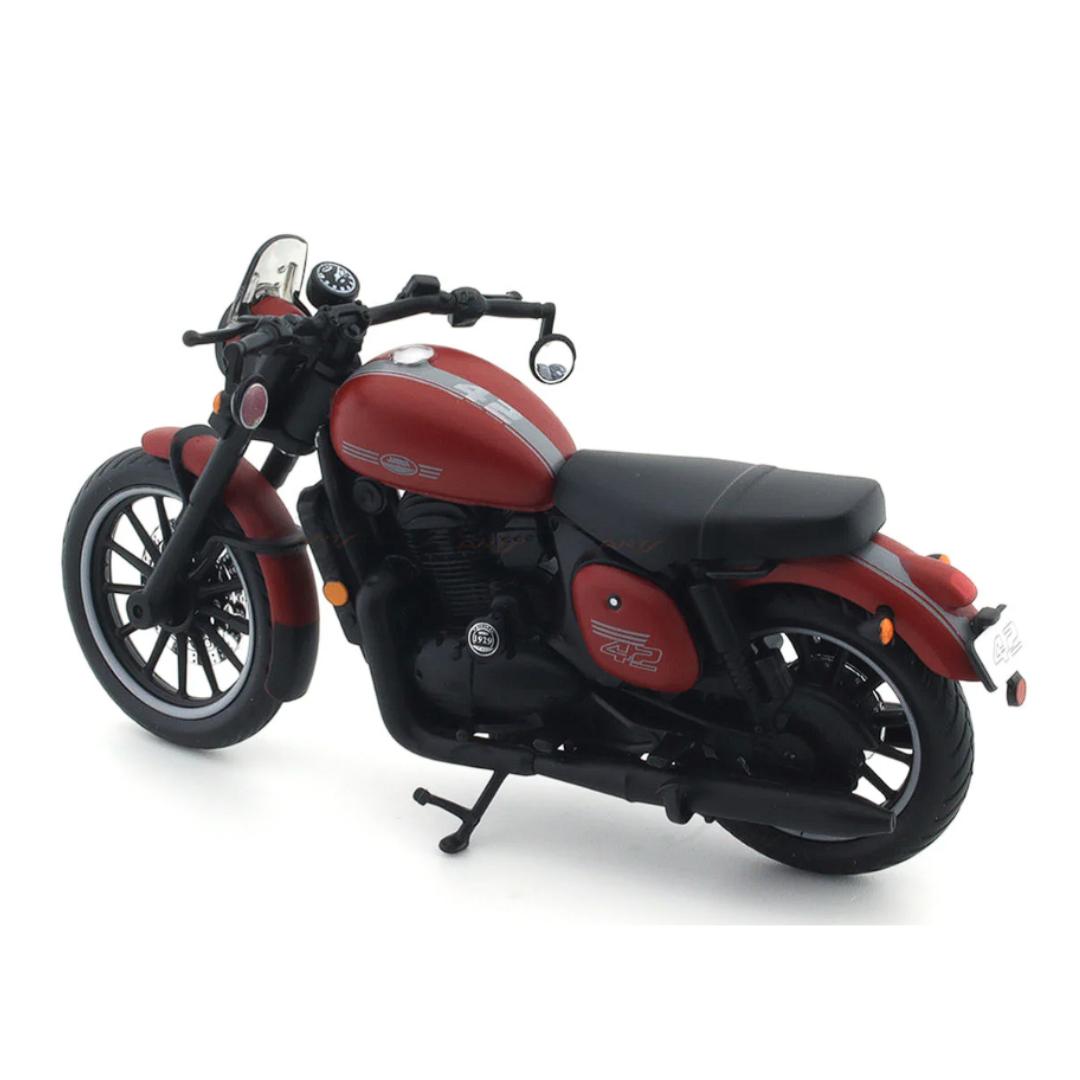 Jawa 42 Orion Red 1:18 Scale Die-Cast Bike by Maisto -Maisto - India - www.superherotoystore.com