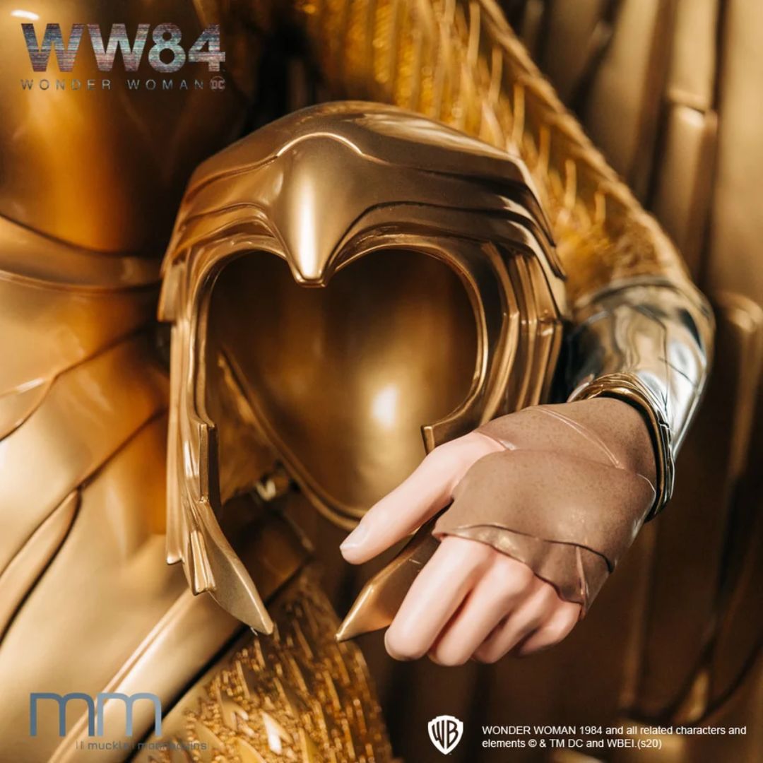 Wonder Woman - Life-Size Figure By Muckle Mannequin