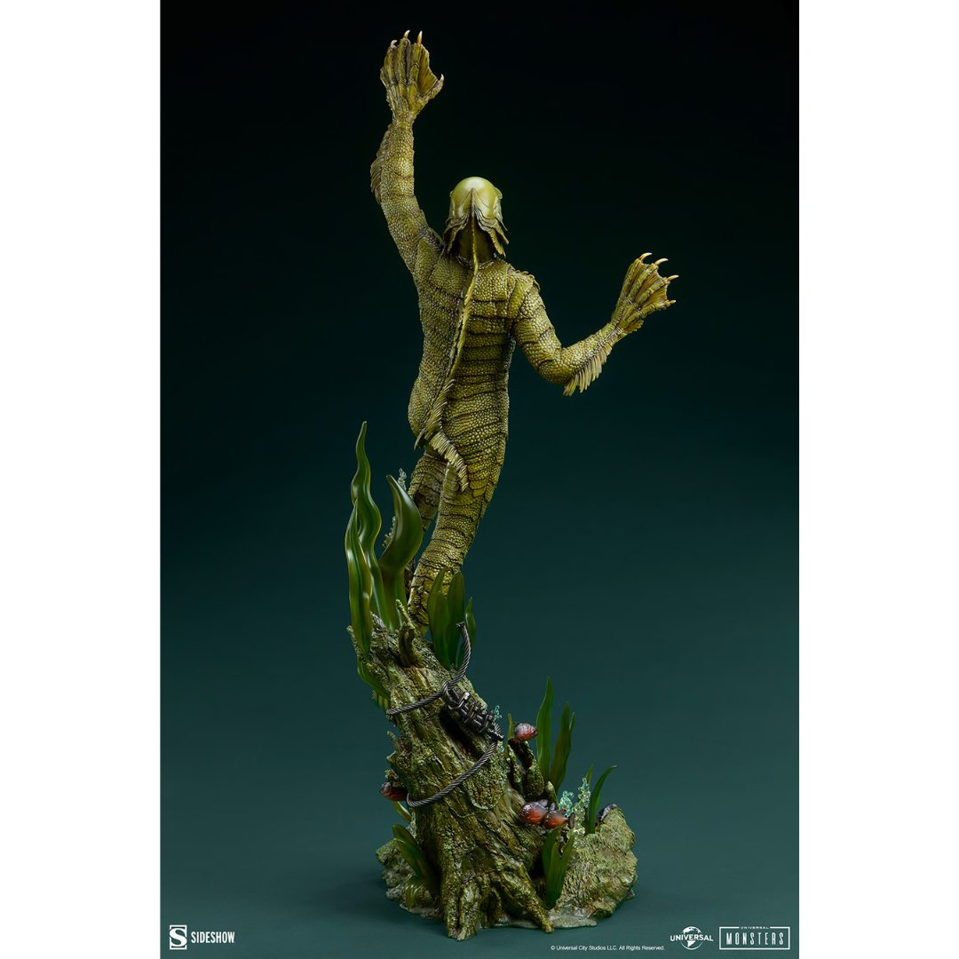 Creature From The Black Lagoon Premium Format Statue By Sideshow Collectibles
