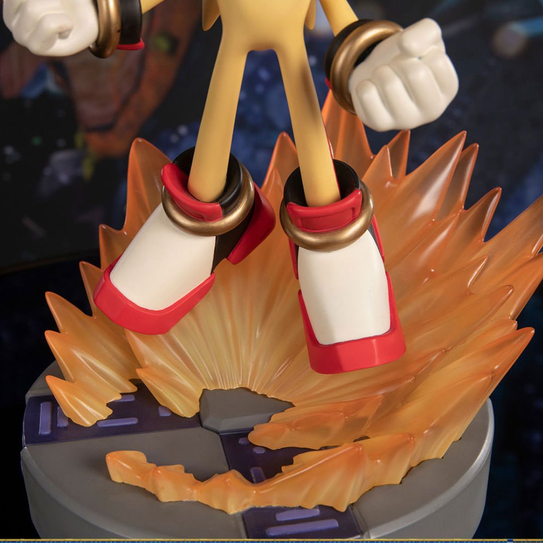 The Ultimate Life Form: Super Shadow Statue By First 4 Figures