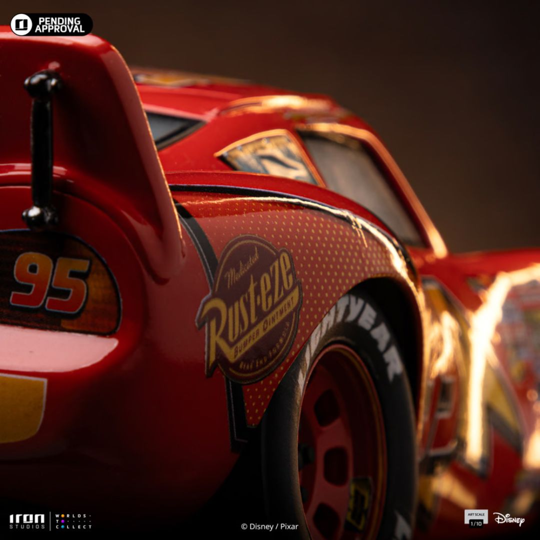 Lightning Mcqueen - Cars Statue By Iron Studios -Iron Studios - India - www.superherotoystore.com