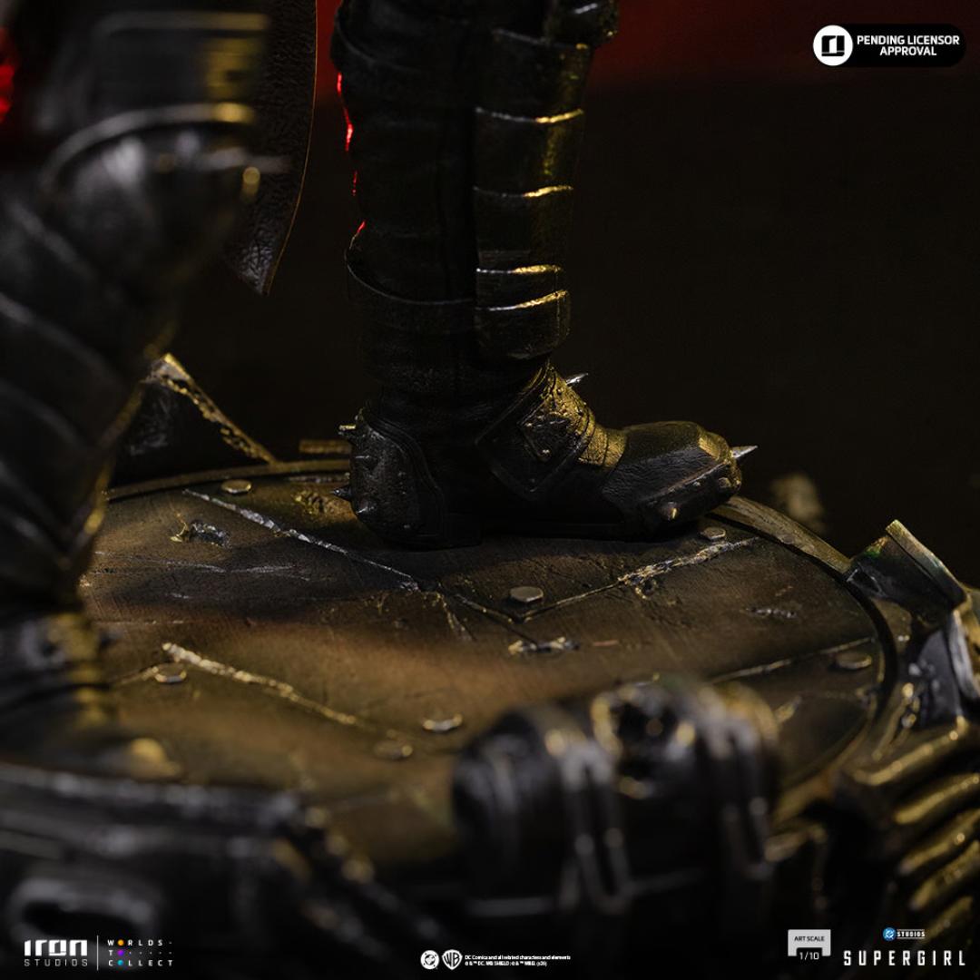Lobo - Supergirl Movie Statue By Iron Studios