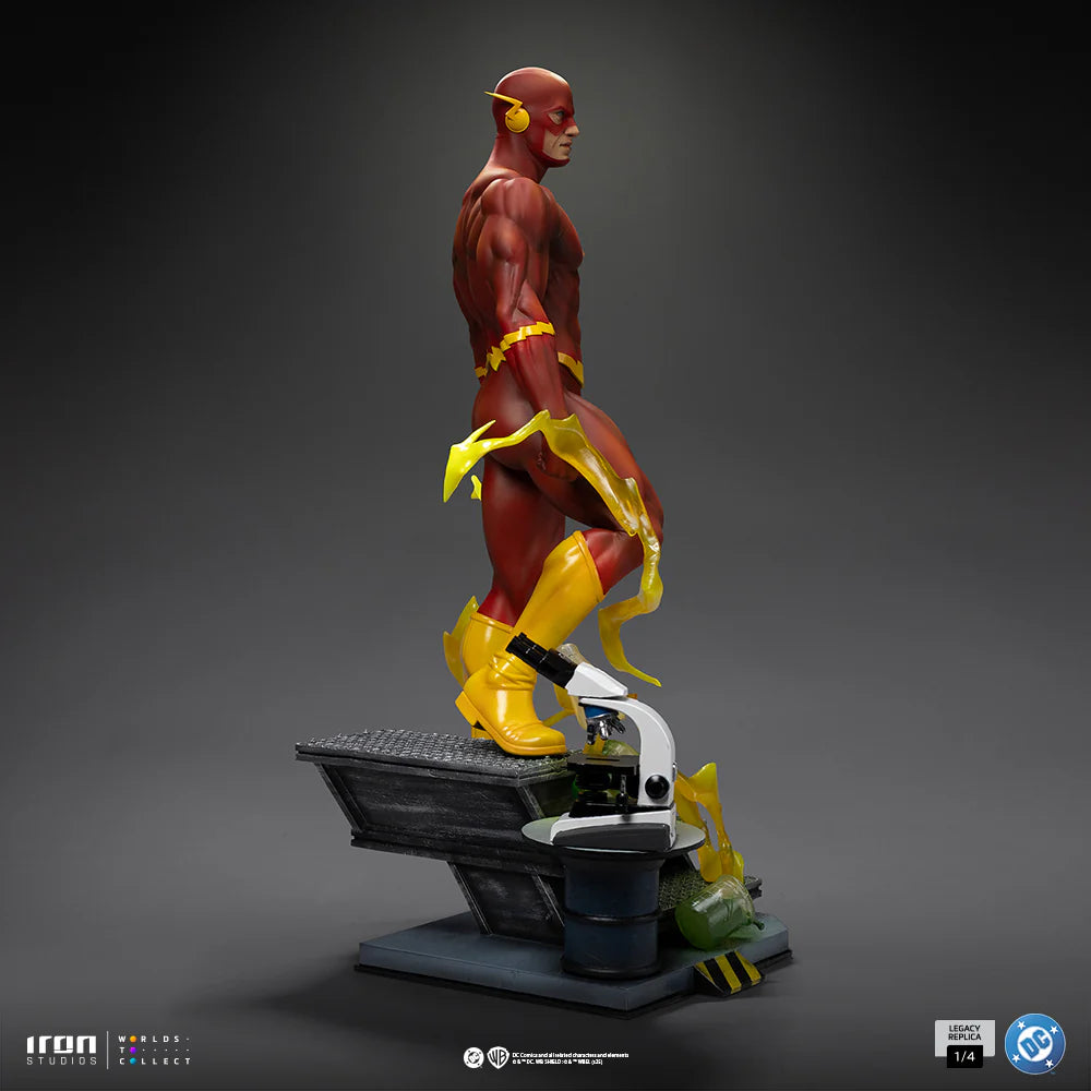 The Flash Legacy Replica By Iron Studios