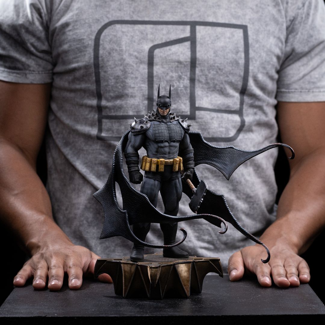 Batman Absolute - Dc Comics Iron Studios By Iron Studios