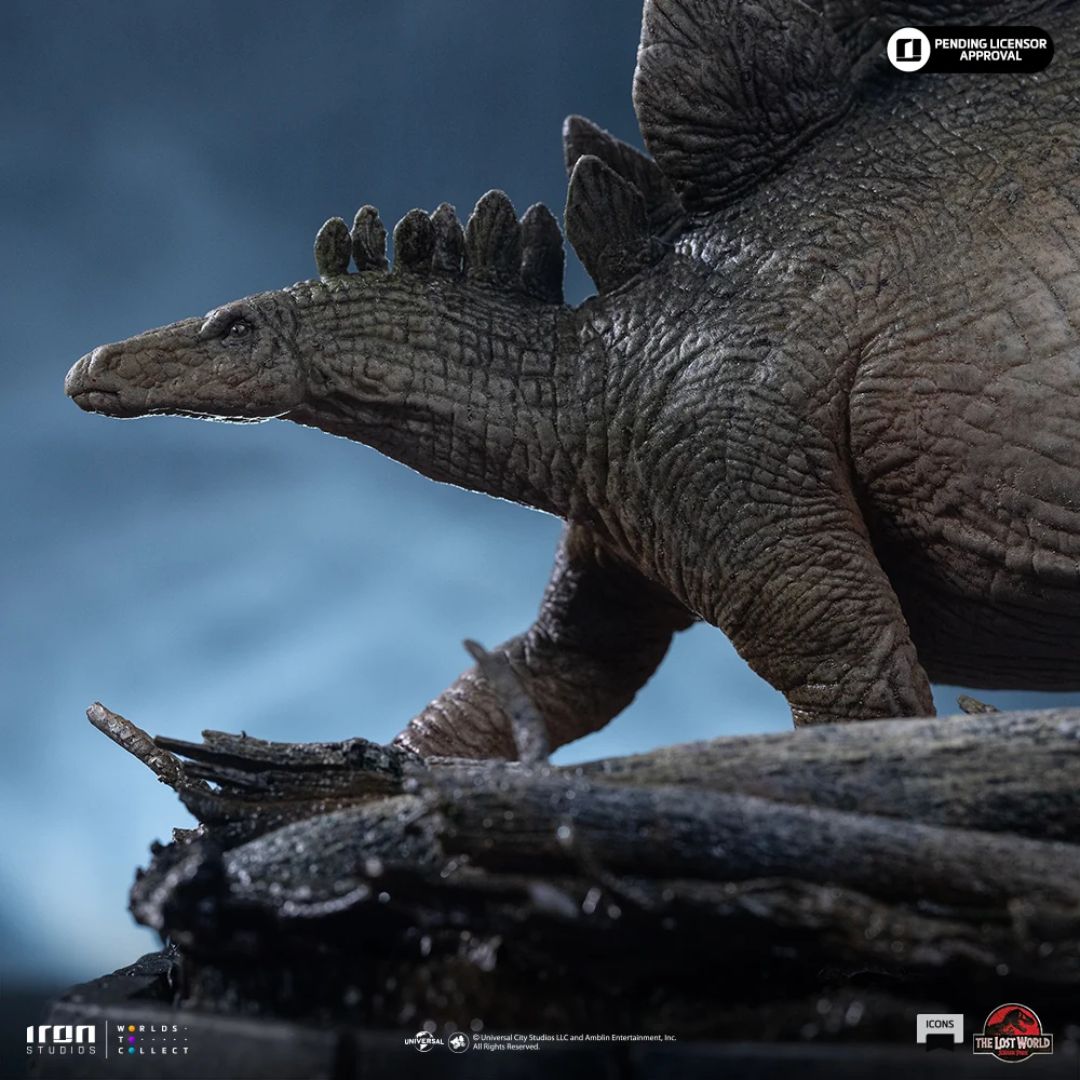 The Lost World: Jurassic Park Stegosaurus Icons Statue By Iron Studios