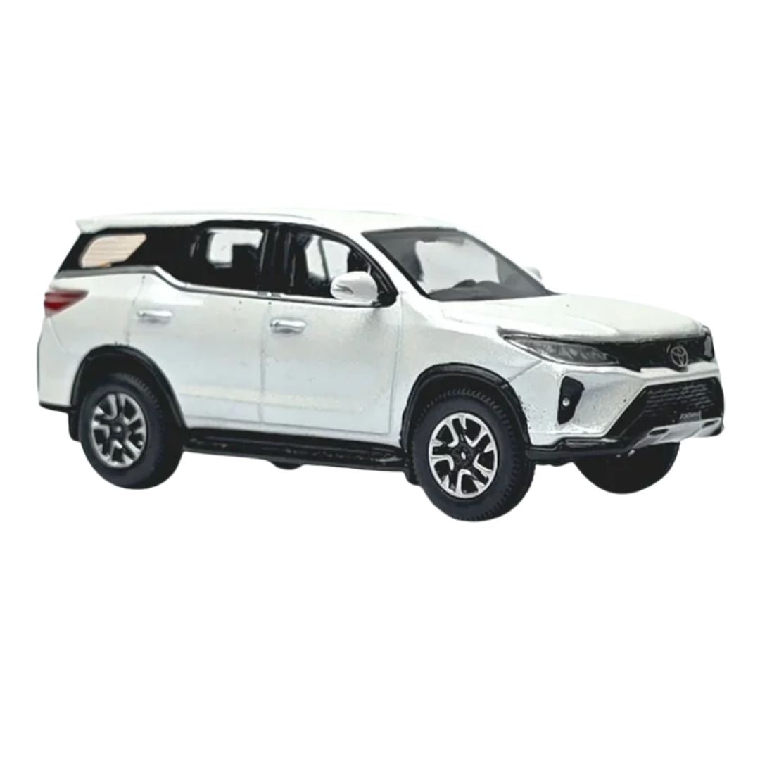 Toyota Fortuner - Q Variant Platinum 2023 (White) 1:64 Scale Die-Cast Car By Para64