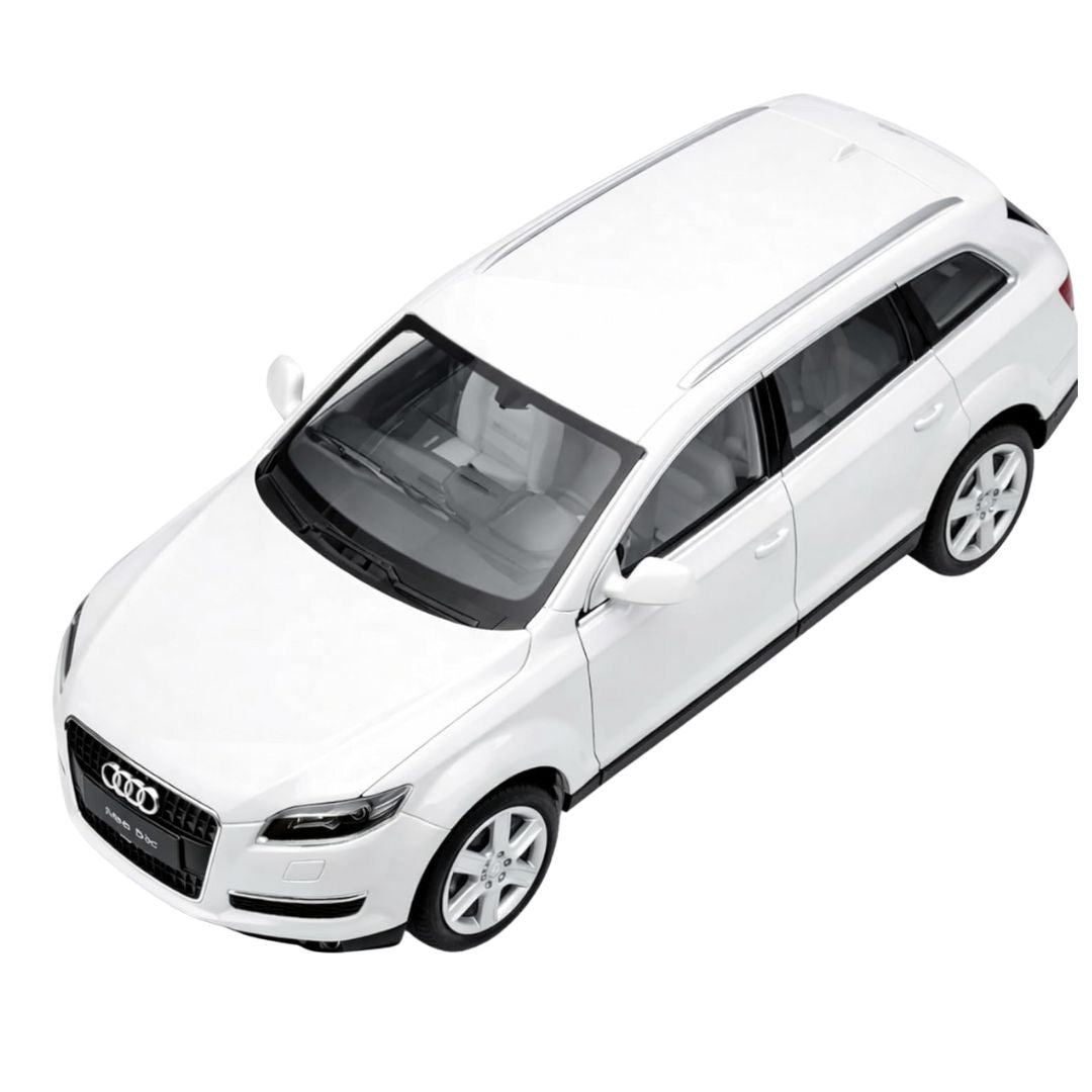 White Audi Q7 1:32 Scale Die-Cast Car by MSZ