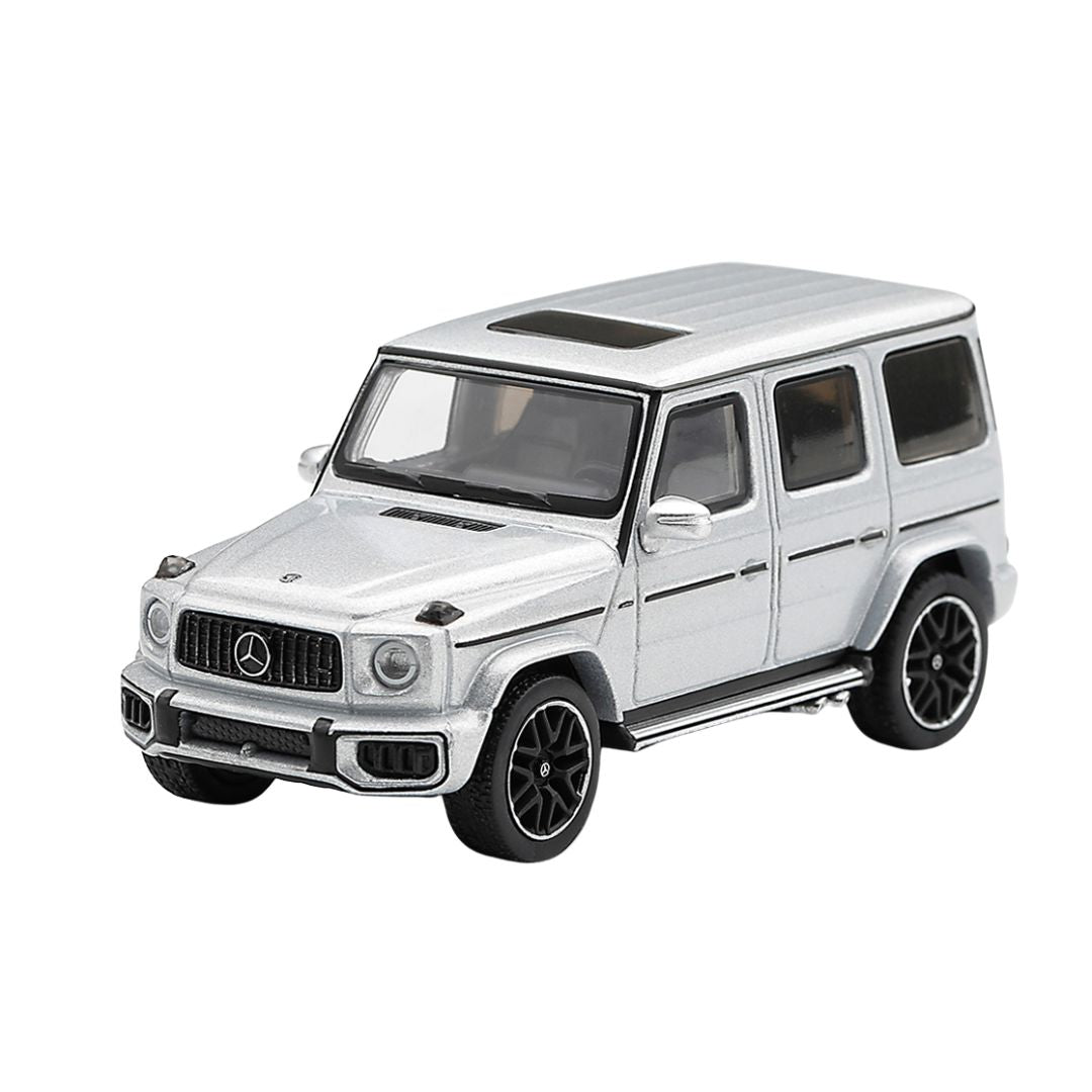 Mercedes-Amg G 63 Silver Metallic / Blister Packaging 1:64 Scale Die-Cast Car By Mini Gt