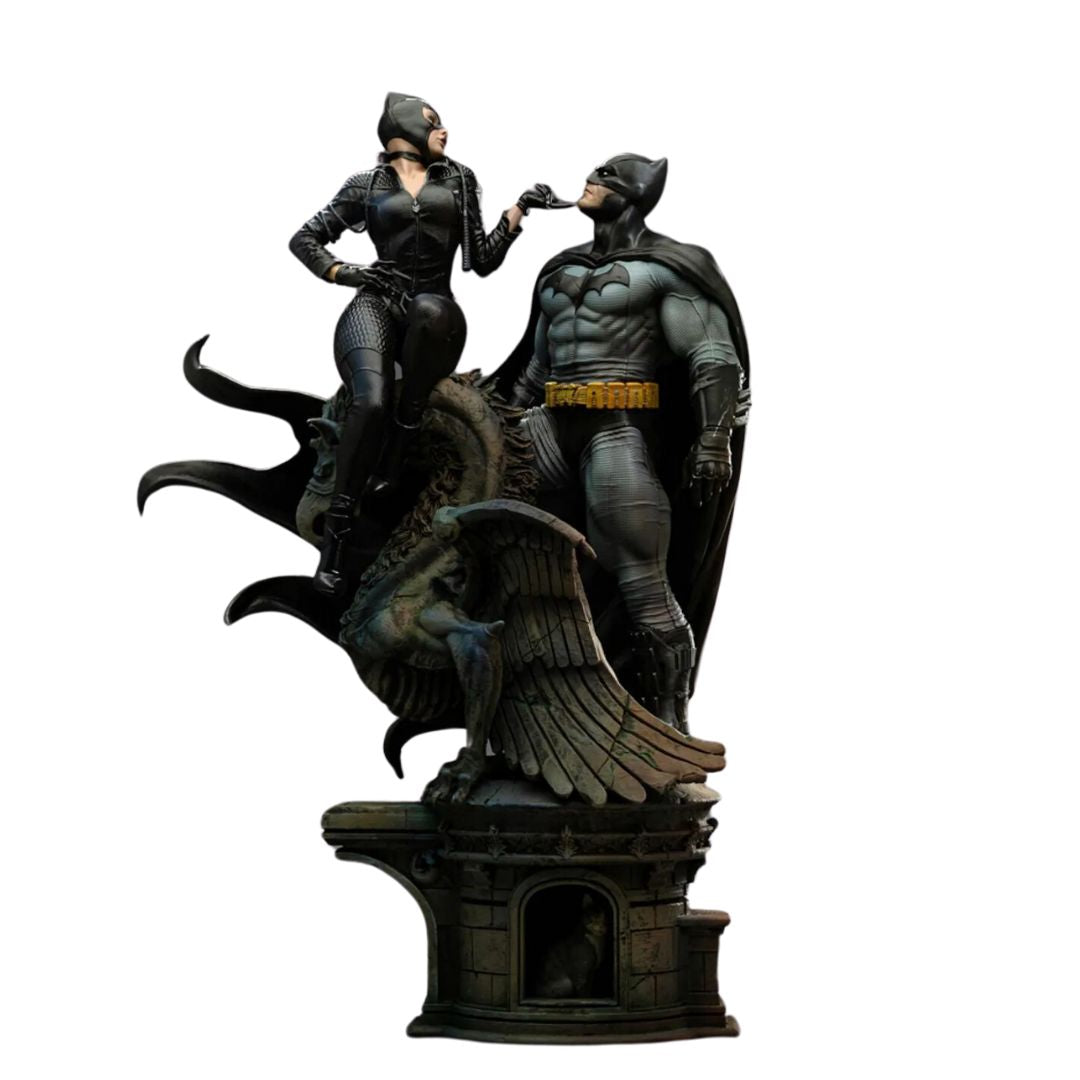 Batman and Catwoman Statue by Iron Studios -Iron Studios - India - www.superherotoystore.com