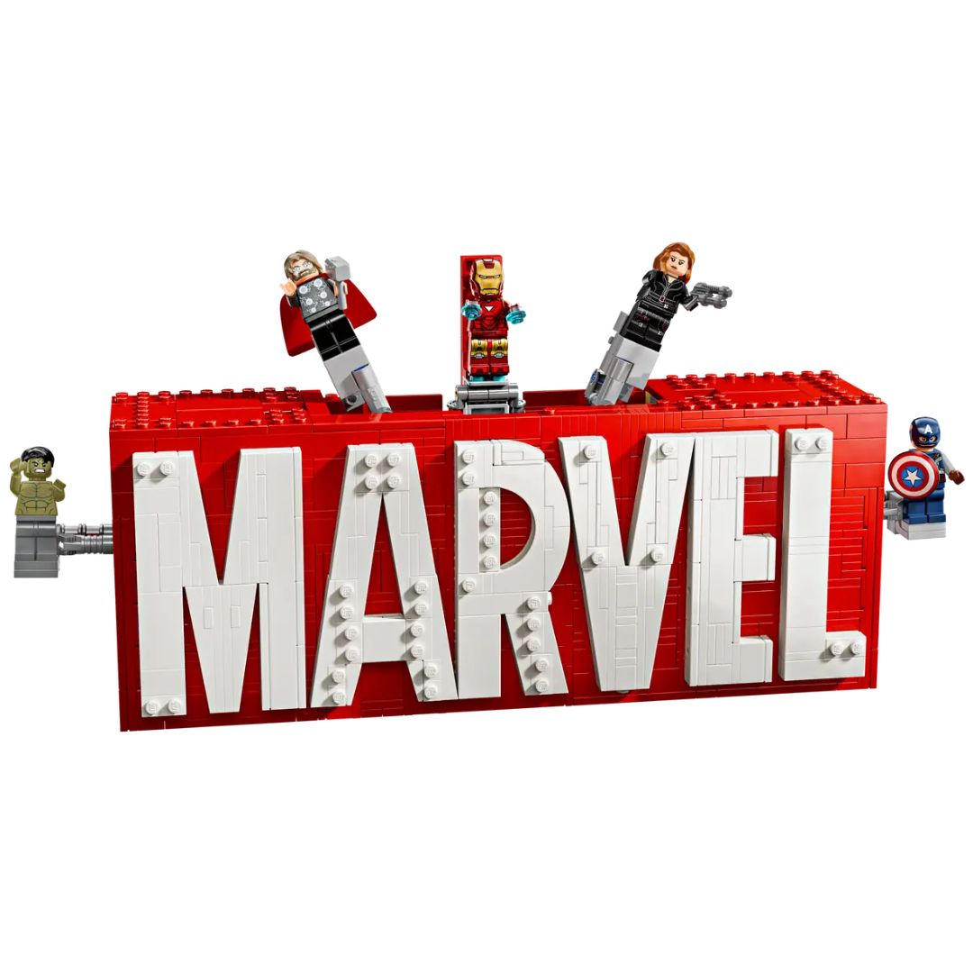 Marvel Logo &amp; Minifigures By Lego