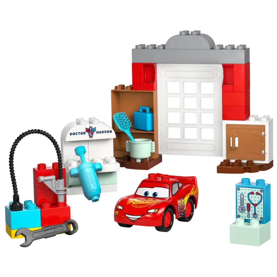 Cars Mcqueen'S Visit To Doc'S Garage By Lego -Lego - India - www.superherotoystore.com