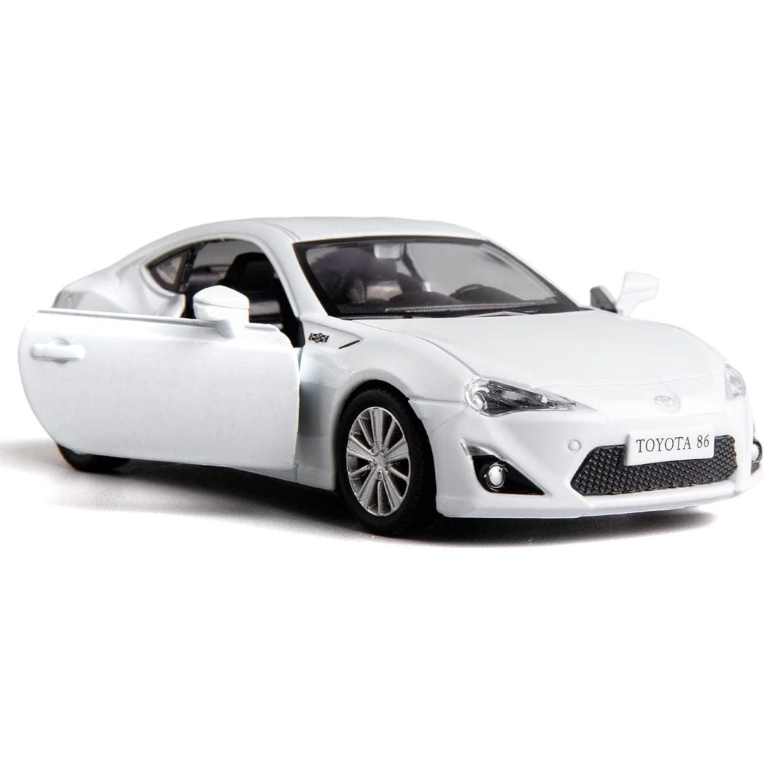 White Toyota 86 1:43 Scale Die-Cast Car By RMZ