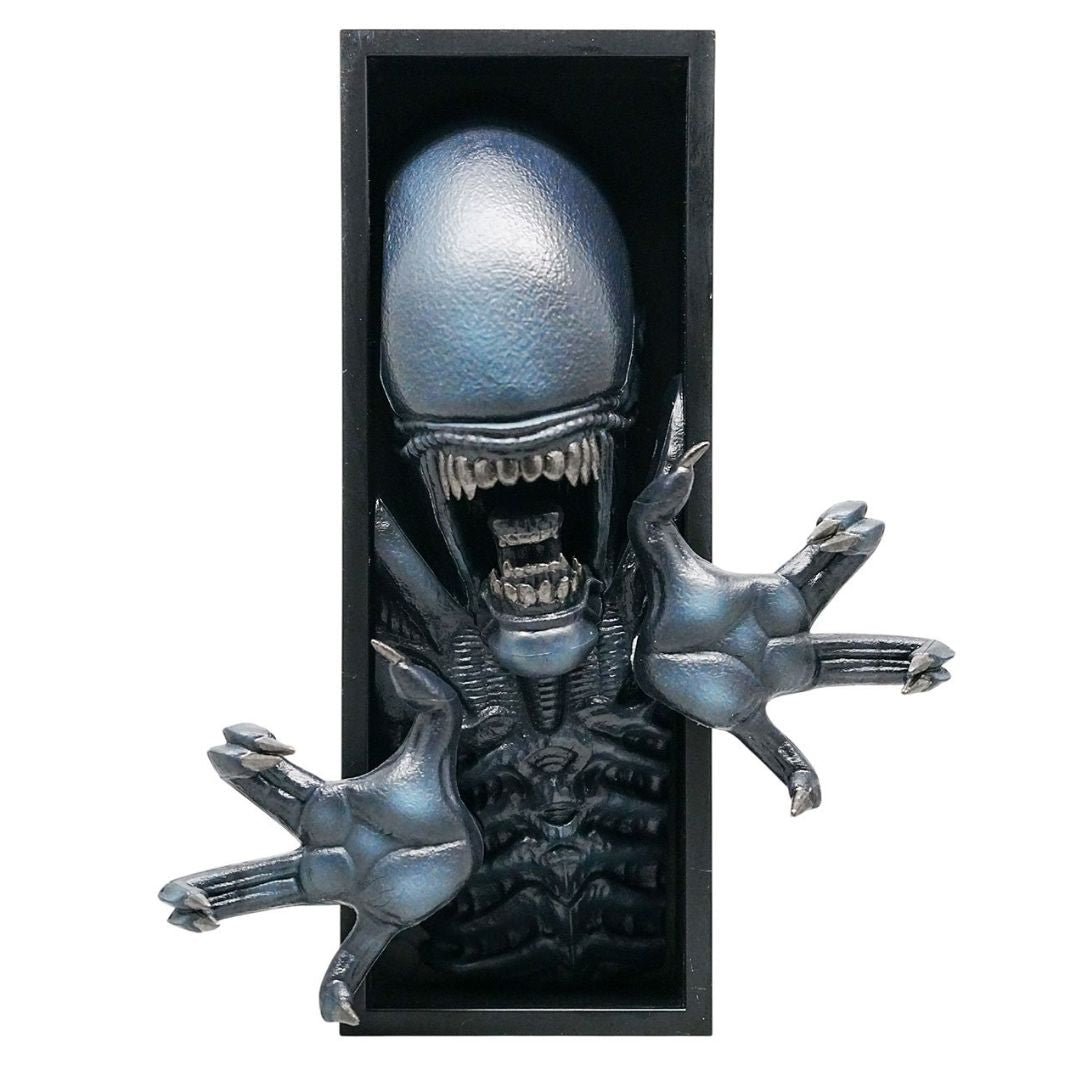 Alien Xenomorph Nook Statue By Culturefly -Culturefly - India - www.superherotoystore.com