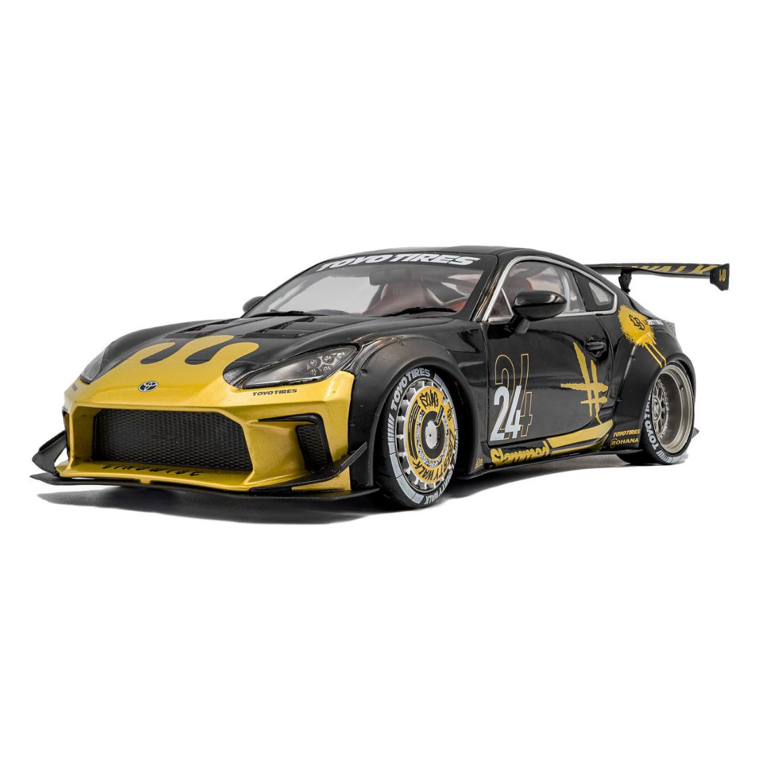 1:18 Toyota Gr86 Liberty Walk Body Kit Black & Gold 2024 By Solido