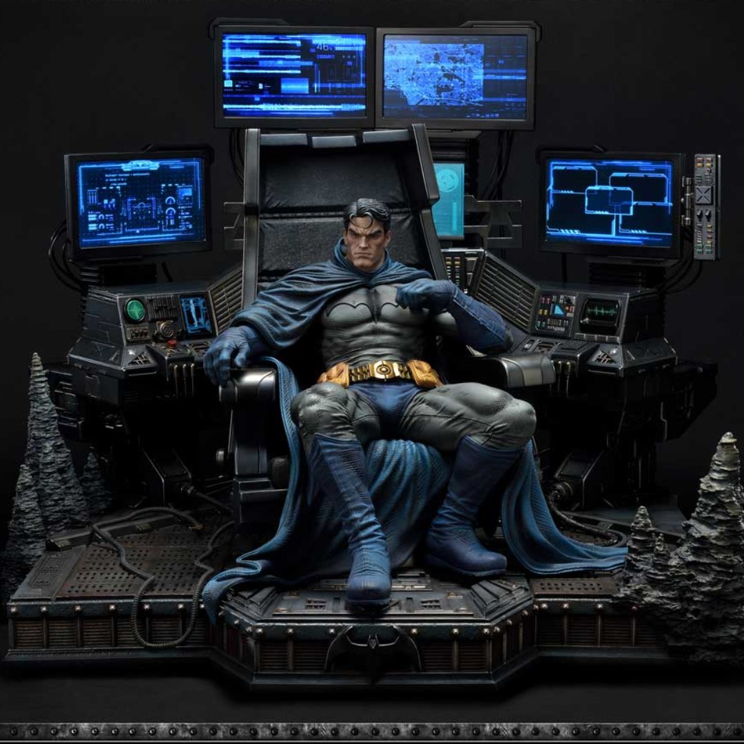 "Batman (Comics) Batman Tactical Throne Design by Gabriele Dell'Otto""  DX Bonus Version Statue by Prime1 Studios" -Prime 1 Studio - India - www.superherotoystore.com