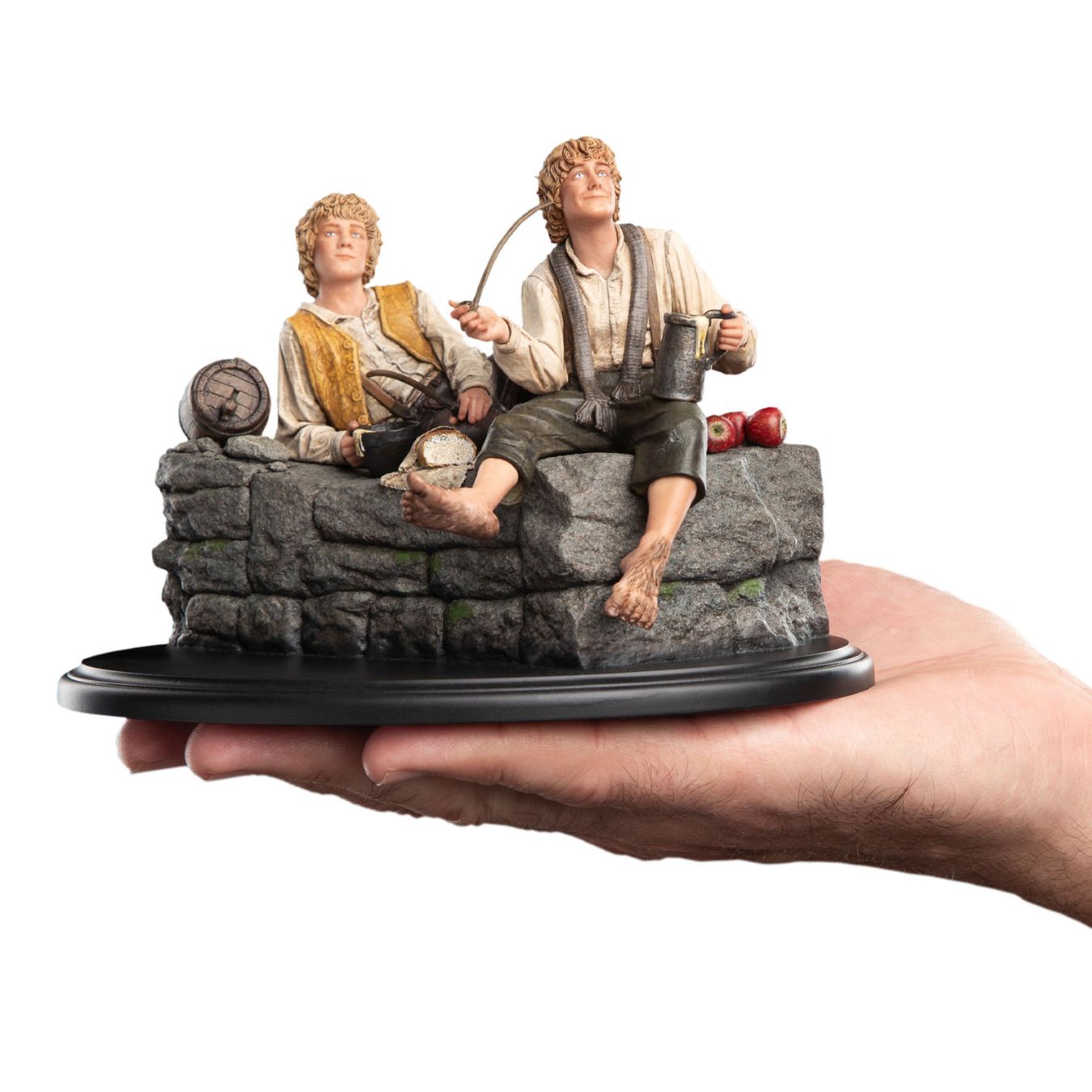 Weta Workshop The Lord Of The Rings Trilogy Miniature Statue - Merry And Pippin By Weta Workshop -Weta Workshop - India - www.superherotoystore.com