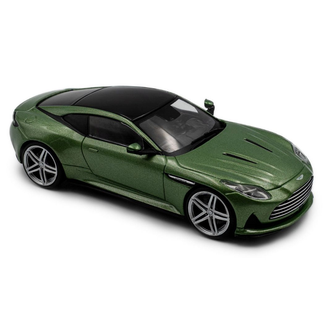 1:43 Aston Martin Db12 Iridescent Emerald 2023 By Solido