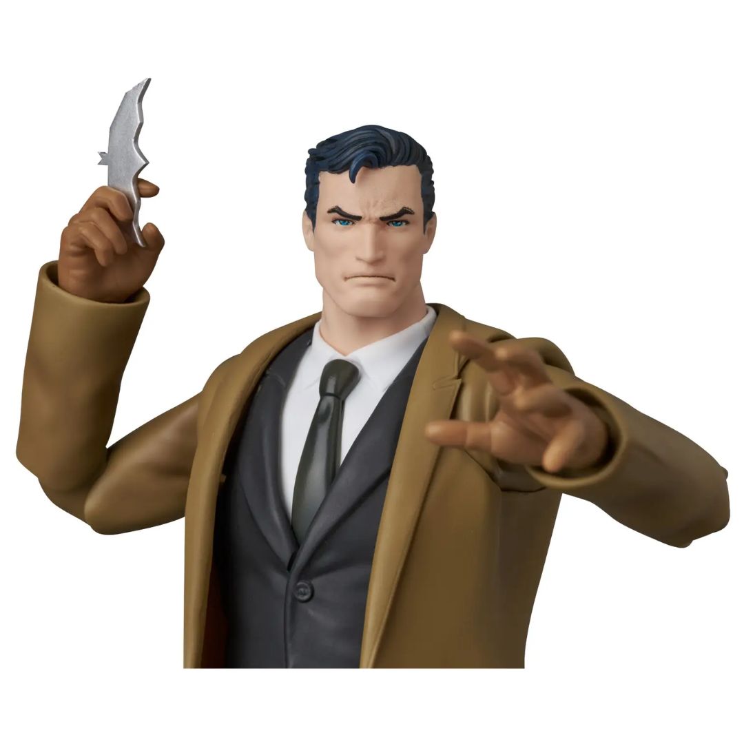 Mafex Bruce Wayne (Batman: Hush Ver.) By Medicom