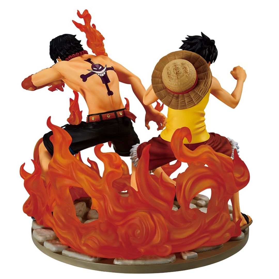 One Piece Ace And Luffy Dramatic Memories Revible Moment Ichibansho Statue By Bandai