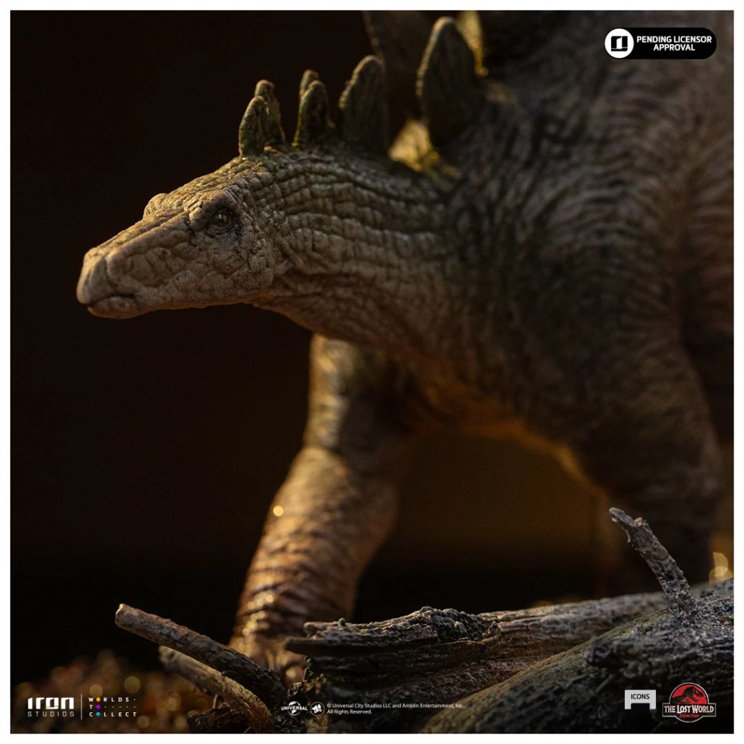 The Lost World: Jurassic Park Stegosaurus Icons Statue By Iron Studios