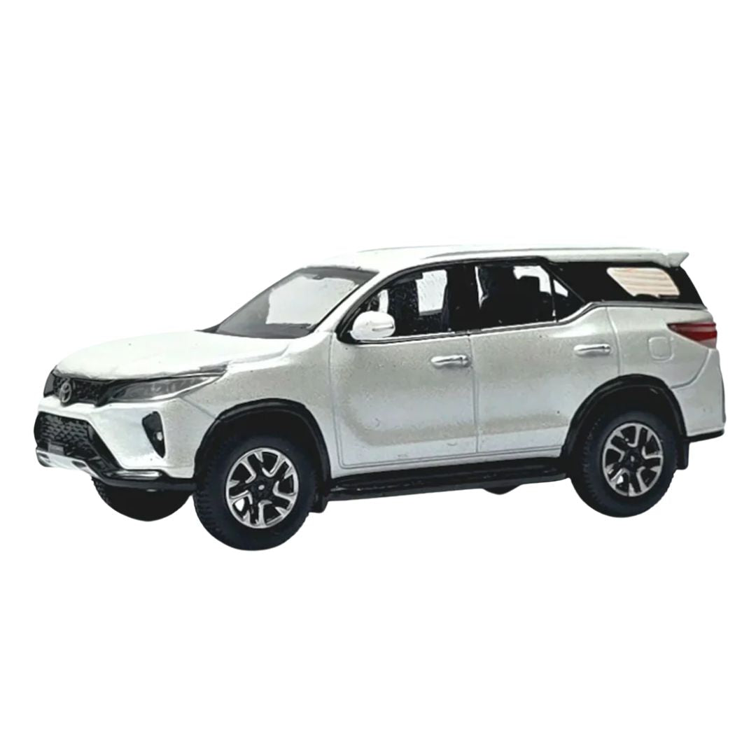 Toyota Fortuner - Q Variant Platinum 2023 (White) 1:64 Scale Die-Cast Car By Para64