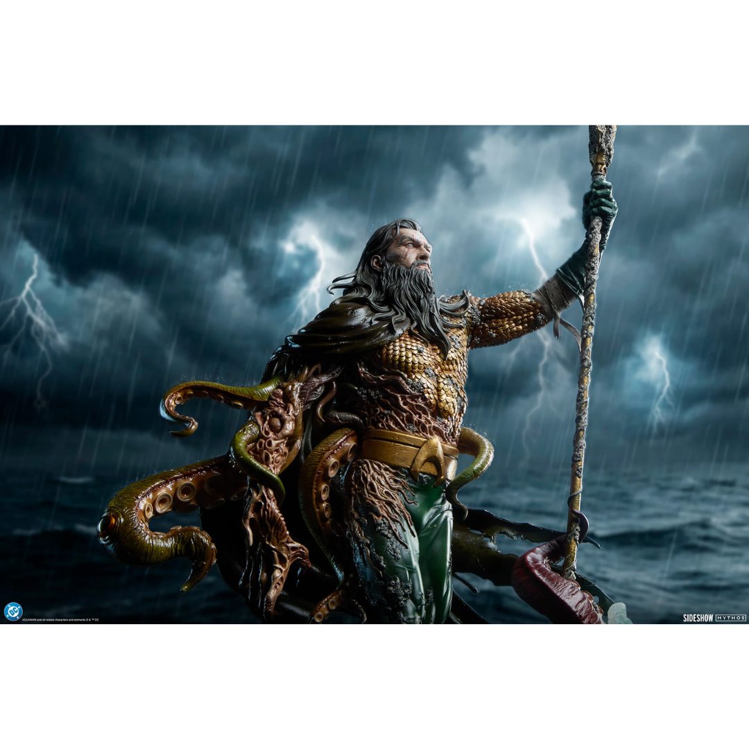 Aquaman: Lord Of The Deep Premium Format Statue By Sideshow Collectibles