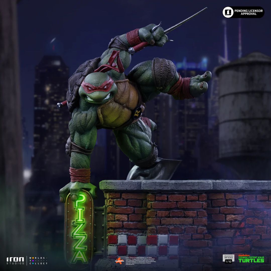 Teenage Mutant Ninja Turtles Raphael  Unleashed Statue By Iron Studios