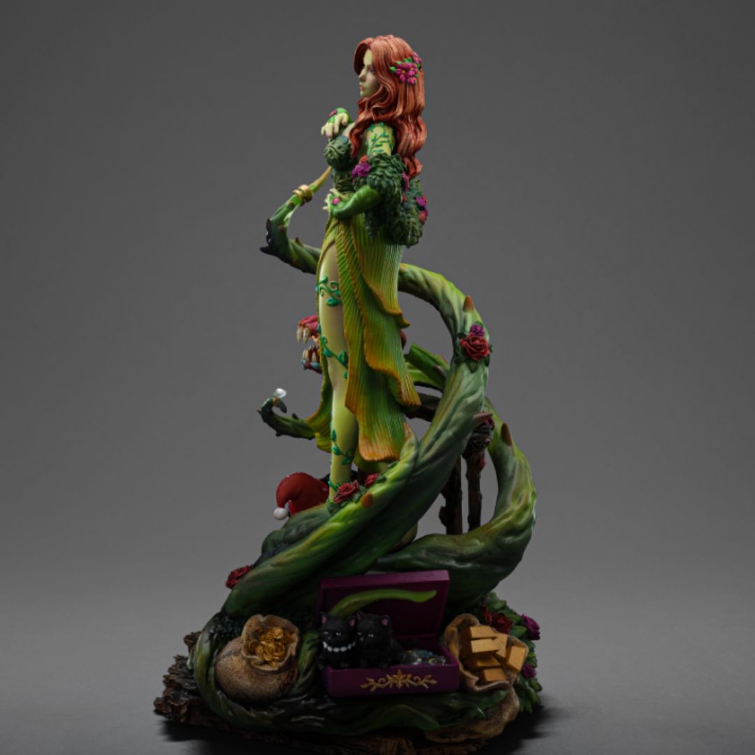 Poison Ivy (Gotham City Sirens Deluxe Statue By Iron Studios -Iron Studios - India - www.superherotoystore.com