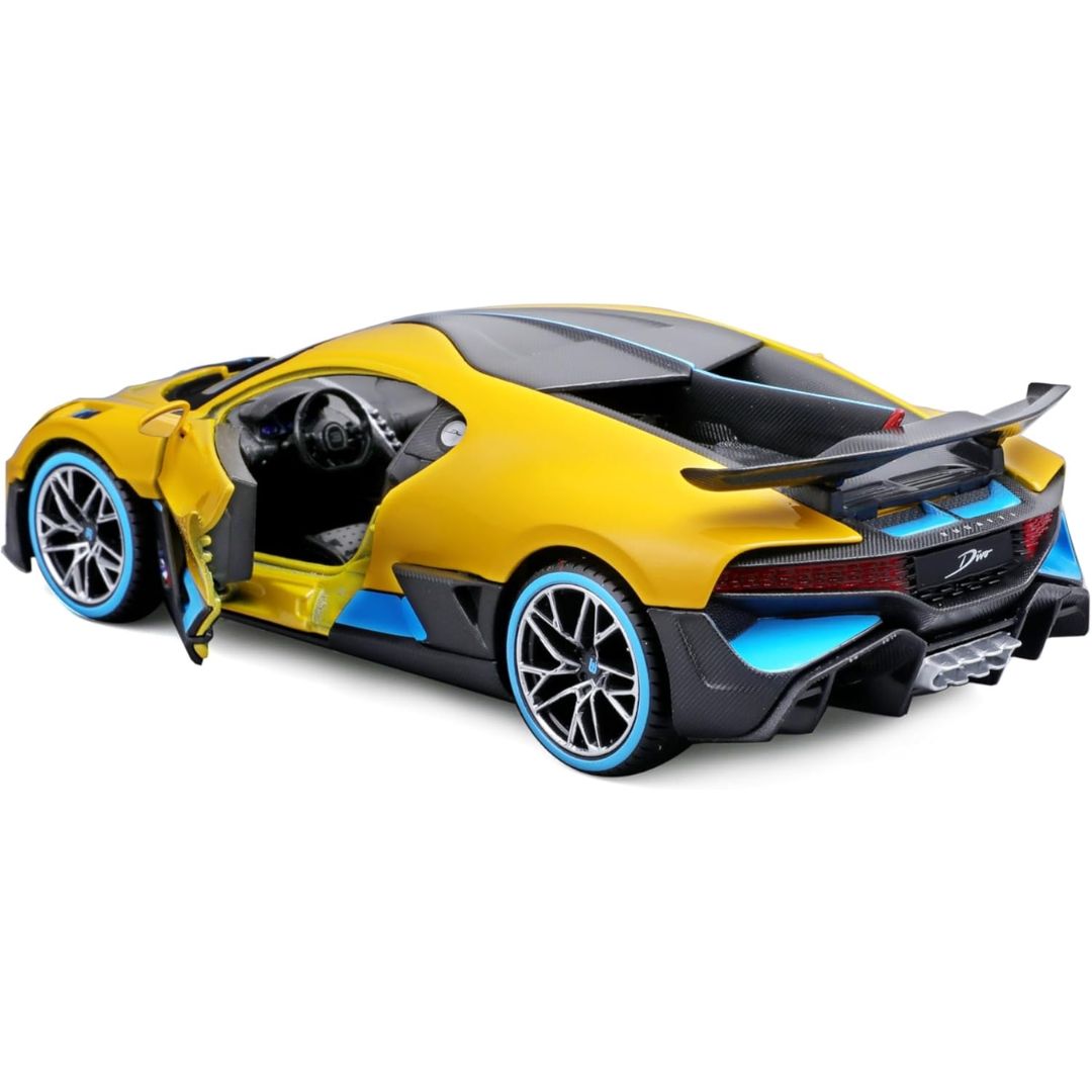 Yellow Bugatti Divo IN HARD CASE 1:24 Scale Die-Cast Car by Maisto