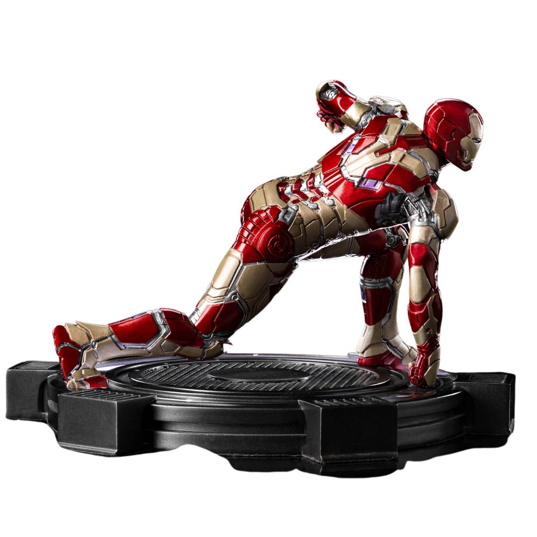 CCXP 23 Exclusive Iron Man MK 42 Statue by Iron Studios -Iron Studios - India - www.superherotoystore.com