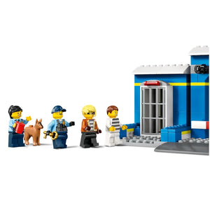 Police Station Chase by LEGO® -Lego - India - www.superherotoystore.com