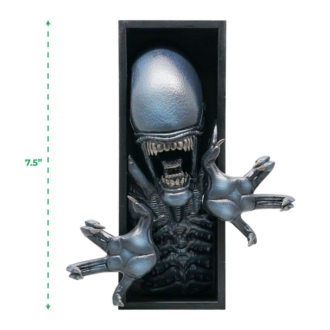 Alien Xenomorph Nook Statue By Culturefly -Culturefly - India - www.superherotoystore.com