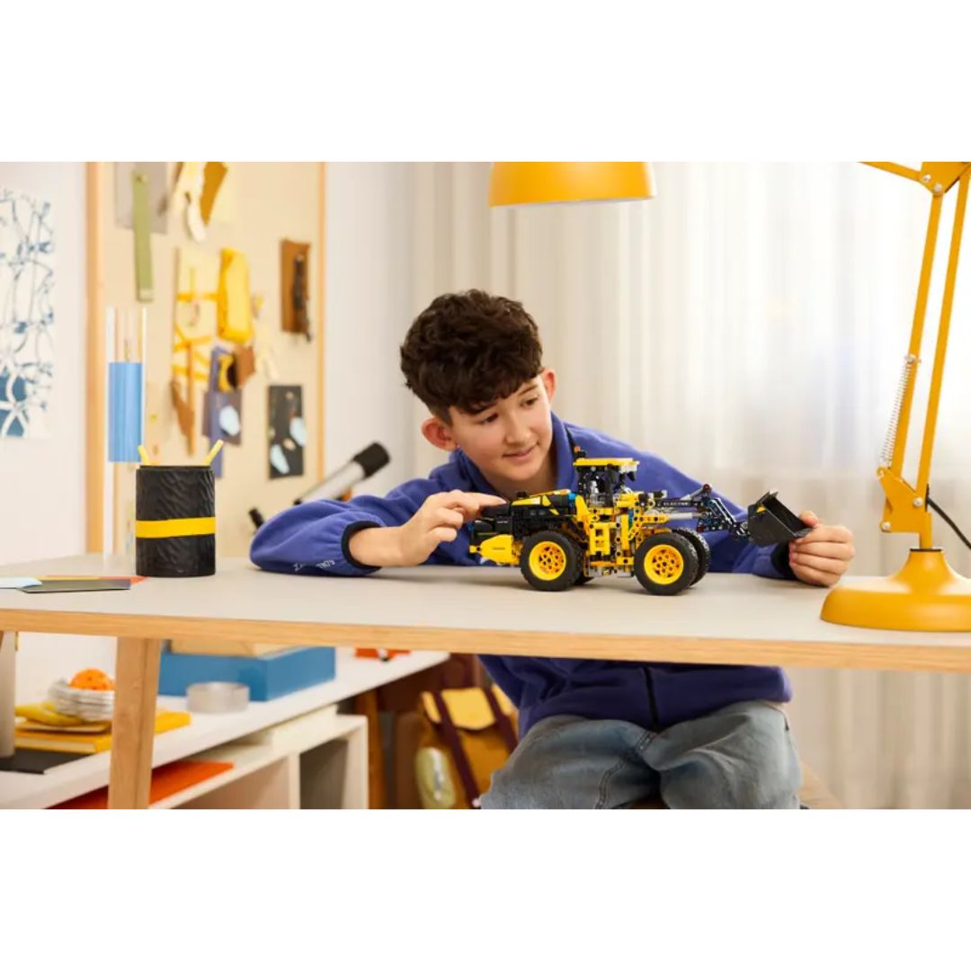 Volvo L120 Electric Wheel Loader By Lego -Lego - India - www.superherotoystore.com