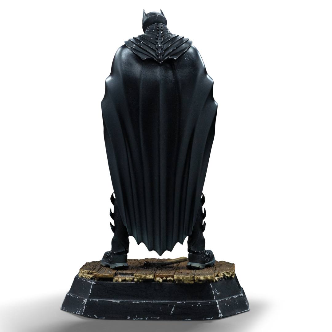 DC Comics Batman (Rafael Grampá) Statue by Iron Studios -Iron Studios - India - www.superherotoystore.com