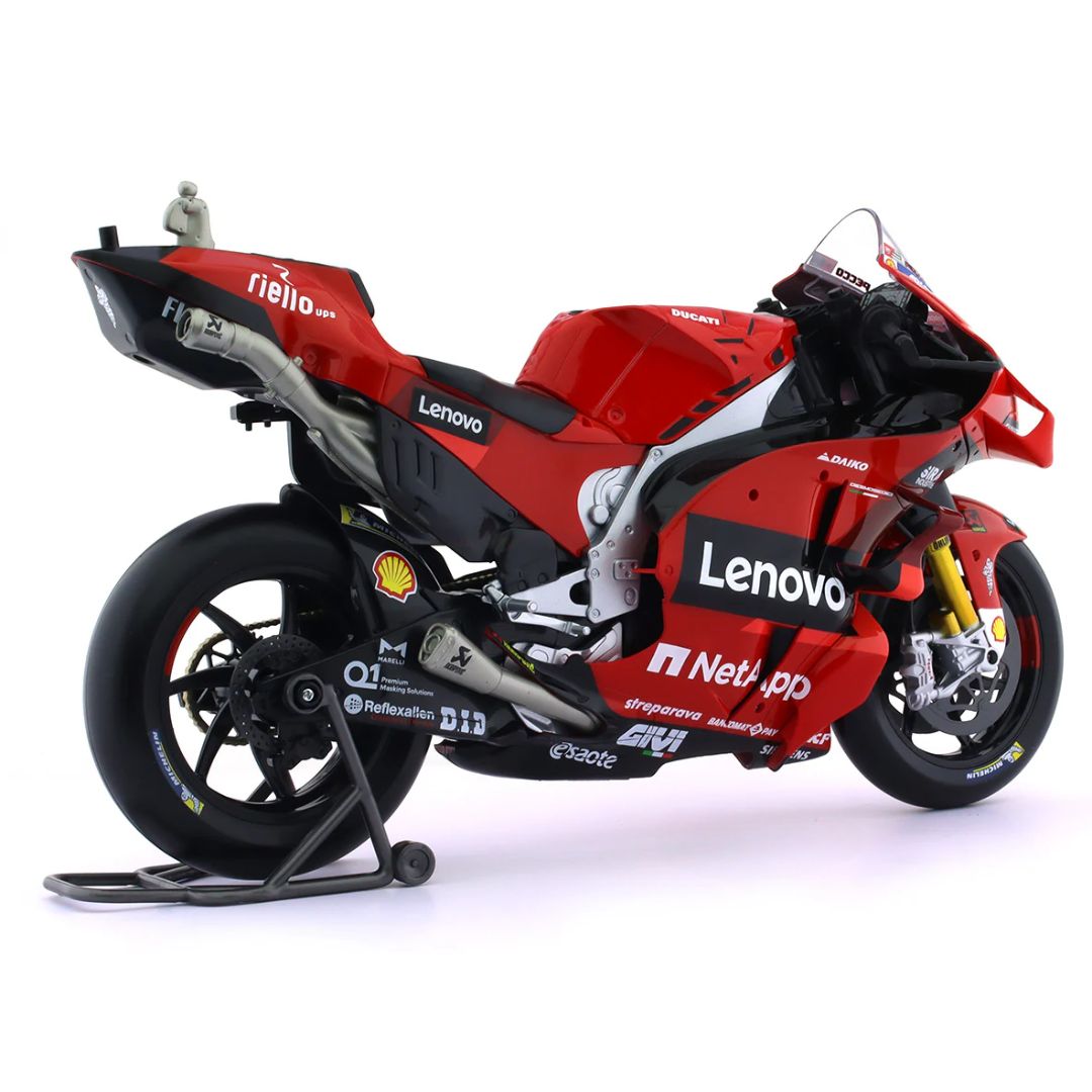 Ducati Lenovo team 2022 1:6 Scale Die-Cast bike by Bburago -Bburago - India - www.superherotoystore.com
